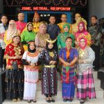 Peringati HUT BNN RI, Pegawai BNN Donggala Kenakan Basana Adat