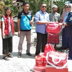 Korban Rumah Kebakaran Terima Bantuan Dissos Donggala