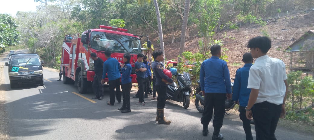 Belasan Personil Damkar Pulang Tanpa Memadamkan Api