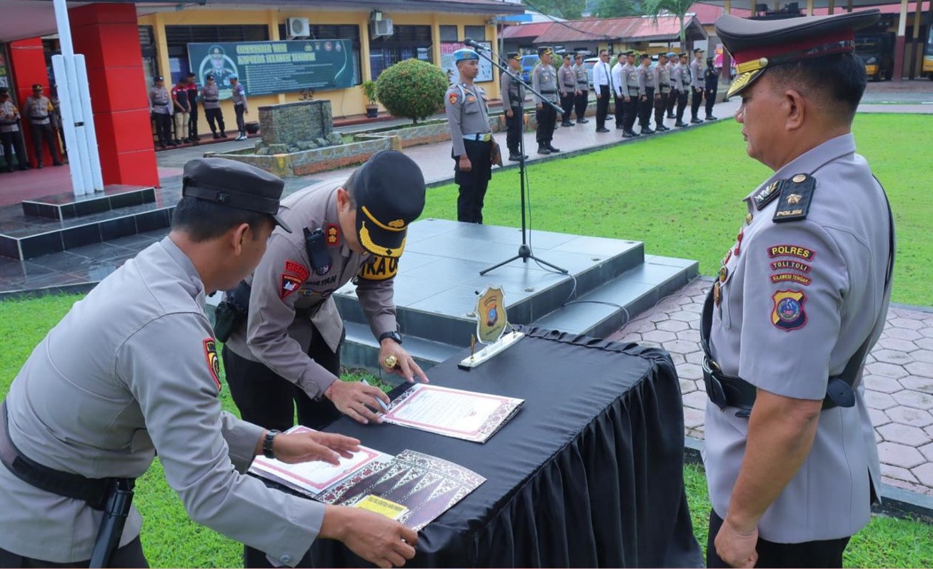 Kapolres Tolitoli Pimpin Sertijab Jabatan Kabag Ren