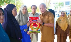 Pemkab Banggai Laut Bagikan 1000 Kupon Pasar Murah Ramadhan untuk Masyarakat