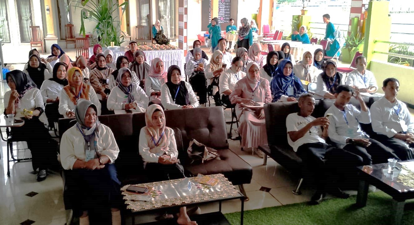 Koperasi UMKM Kabupaten Donggala, Dr. Pattakali M.Si