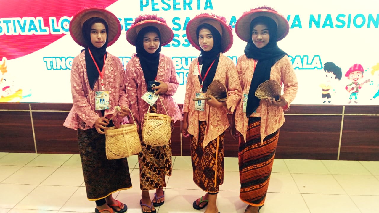 Tari Molafa: Warisan Budaya Suku Tobalesan Pesisir Pantai yang PerluDilestarikan