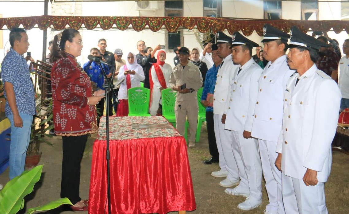 Empat Kades PAW Dilantik, Bupati Donggala, Himbau Jalankan Amanah dengan Tulus