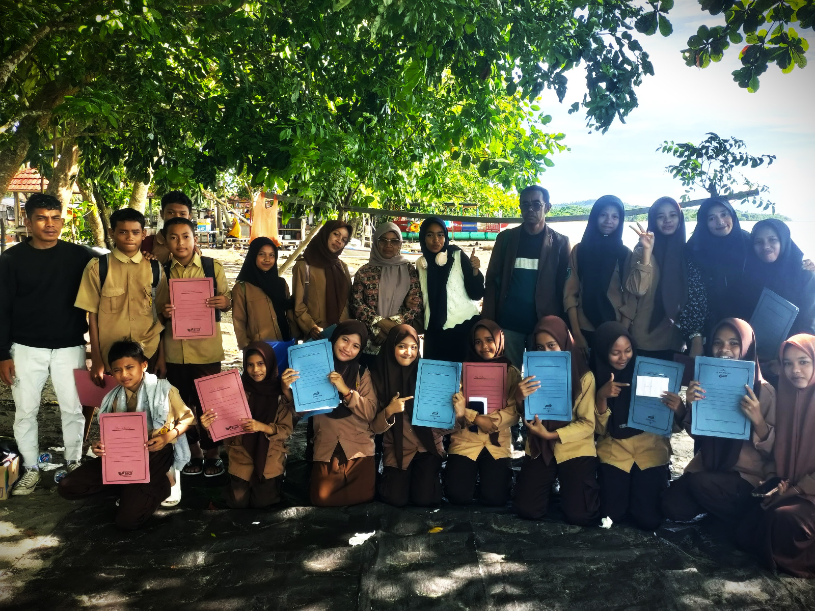 SMP LPPKD Tolongano Gelar Studi Wisata