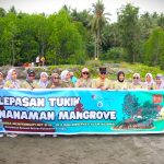 Kajati Sulteng Bersama Bupati Donggala Lepas Tukik dan Tanam Mangrove: Simbol Harapan untuk Laut dan Masa Depan