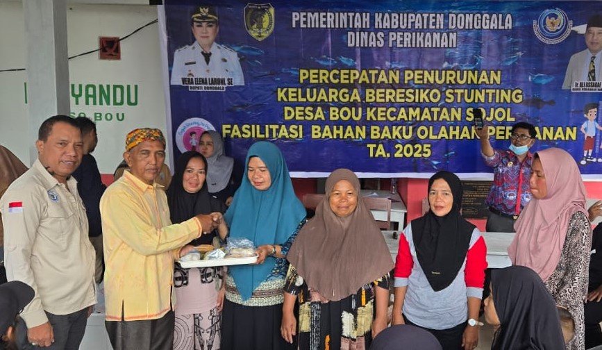 Kecamatan Sojol Terima 1.131 Paket Olahan Perikanan