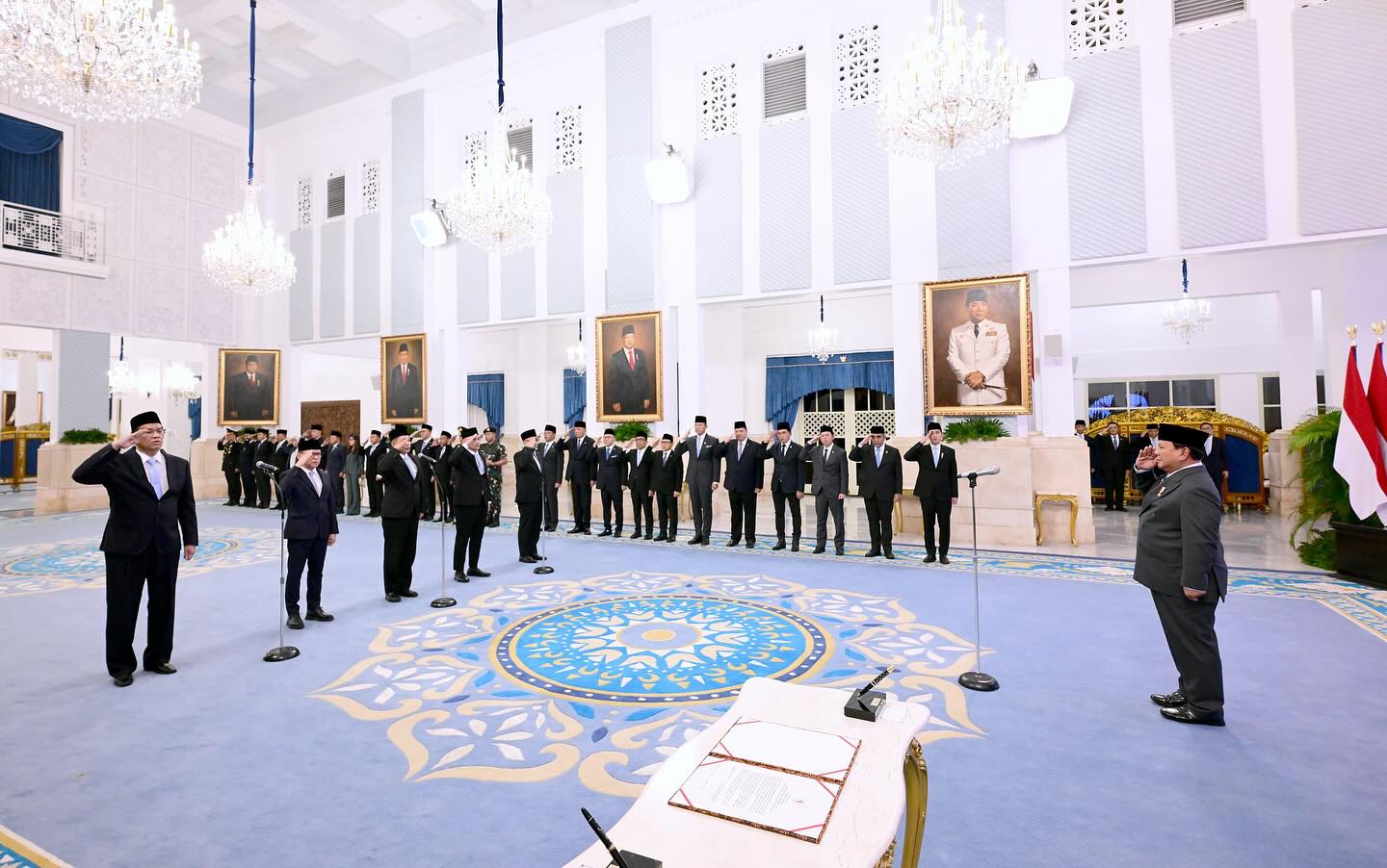 Presiden Prabowo Lantik Empat Menteri dan Satu Wakil Menteri Kabinet Merah Putih