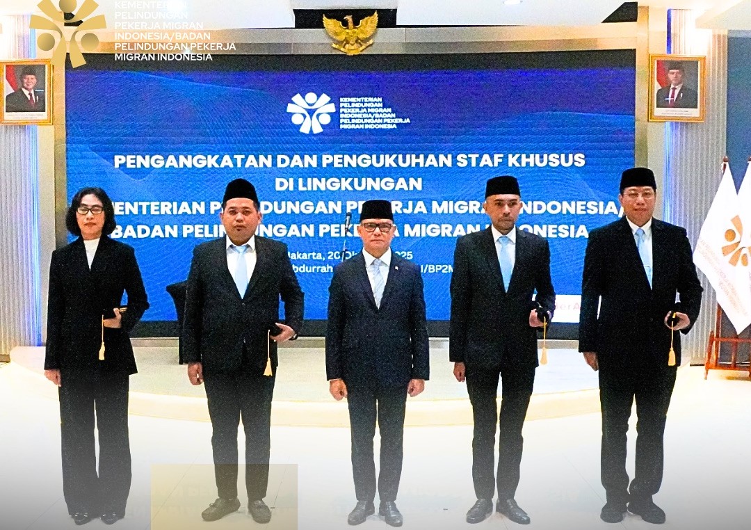 Menteri Mukhtarudin Kukuhkan Staf Khusus, Tegaskan Komitmen P2MI Menteri Mukhtarudin Kukuhkan Staf Khusus, Tegaskan Komitmen P2MI