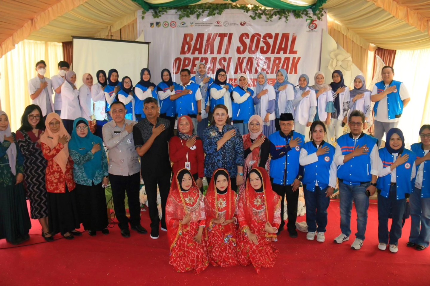 Bupati Donggala Buka Operasi Katarak Gratis, Pulihkan Penglihatan dan Harapan Warga Bupati Donggala Buka Operasi Katarak Gratis, Pulihkan Penglihatan dan Harapan Warga