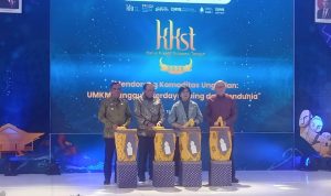 BI Buka Karya Kreatif Sulteng 2025: Dorong UMKM Tangguh, Berdaya Saing, dan Mendunia BI Buka Karya Kreatif Sulteng 2025: Dorong UMKM Tangguh, Berdaya Saing, dan Mendunia