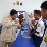 Peluncuran Perdana Papan Interaktif Digital, Tonggak Baru Akselerasi Pendidikan Nasional