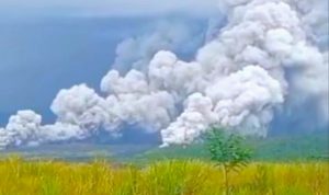 Erupsi Gunung Semeru Kembali Guncang Jawa Timur, Awan Panas Capai 7 Kilometer