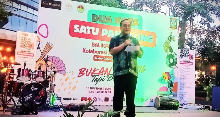 Wawali Balikpapan Membuka Event "2 Kota 1 Panggung". Pementasan Kolaboratif yang Membius Pertunjukan Seni Berkelas Nasional