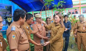 Donggala Luncurkan Mangga Unggulan, Bupati Vera: Petani Adalah Penyangga Kehidupan Donggala Luncurkan Mangga Unggulan, Bupati Vera: Petani Adalah Penyangga Kehidupan