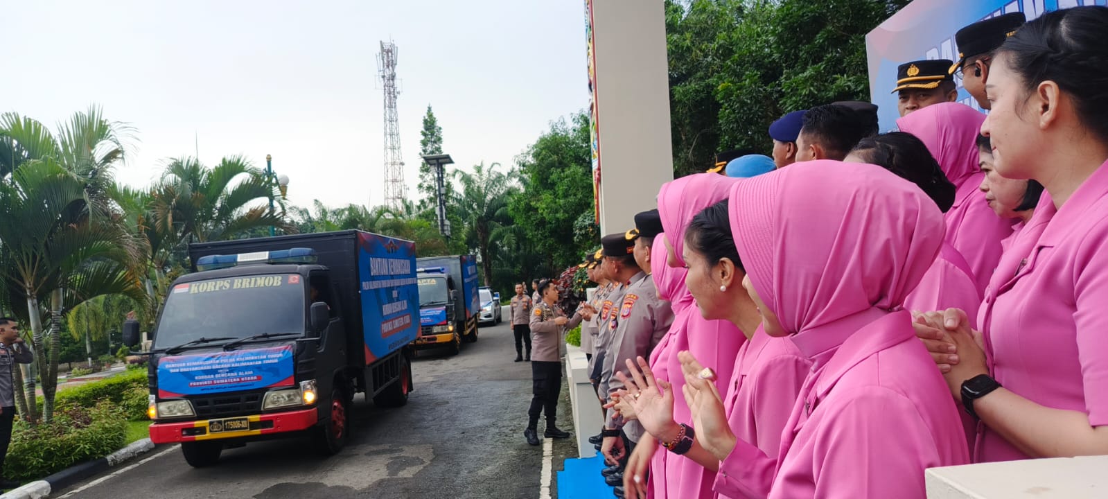 Polda Kaltim Kirim Bantuan Kemanusiaan Senilai Miliaran Rupiah untuk Korban Bencana di Sumatera