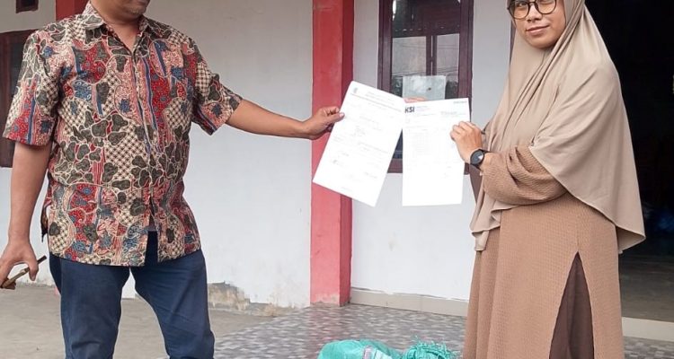 Donggala Menyala untuk Pendidikan: Ribuan Seragam Dibagikan, Kerja Bupati Mulai Terasa Dampaknya