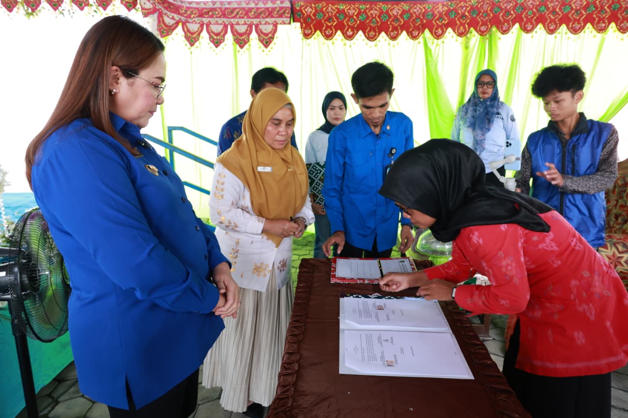 Pelayanan Adminduk Hadir Lebih Dekat: Bupati Donggala Resmikan Layanan Langsung di Enam Kecamatan