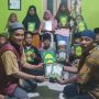 Relawan Solidaritas Donggala Salurkan Al-Qur’an dan Iqra di TPA Al Haq Gunung Bale