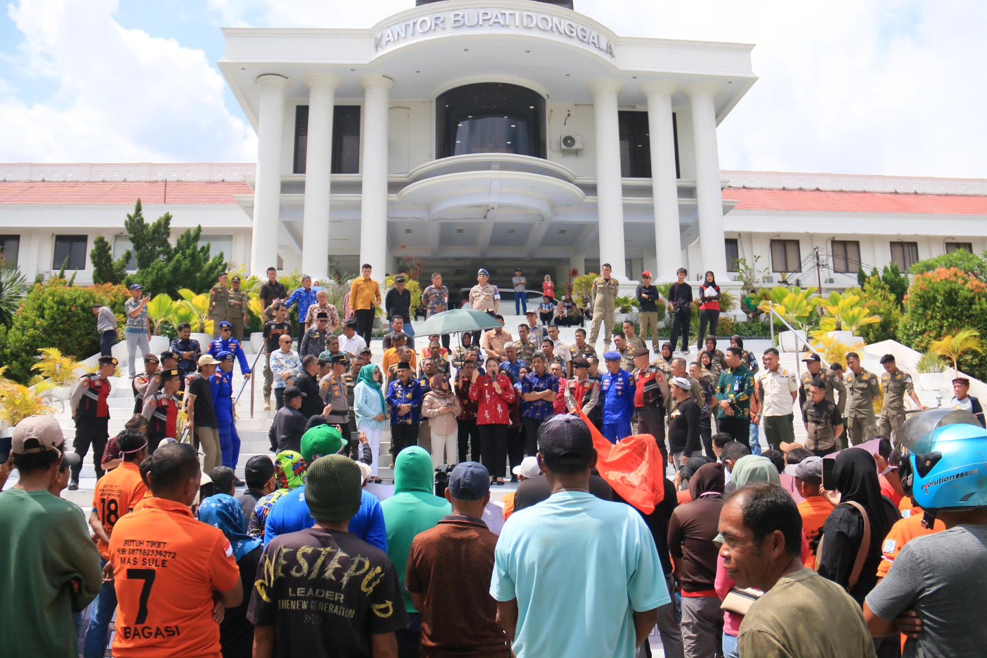 Bupati Donggala Tegaskan SK Pelabuhan Wajib Dijalankan, Alih Operasional Kapal PELNI Tak Bisa Ditawar