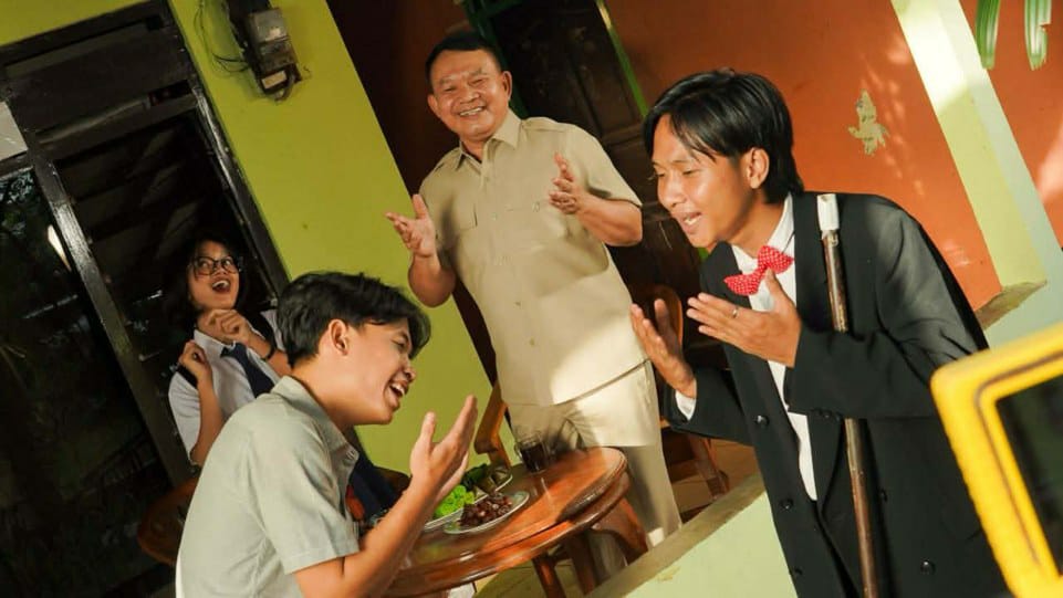 Tak Melulu Galau, Fajar Sadboy Tampil Religius di Lagu Ramadhan 2026 Jenderal Dudung Abdurachman