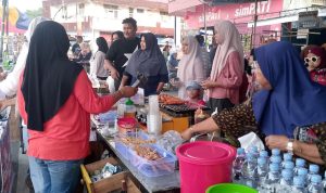 UMKM Donggala “Hujan Rezeki” di Perayaan Imlek 2577, Harmoni Budaya Dongkrak Ekonomi Lokal