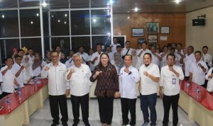 Bupati Donggala Tegaskan Peningkatan Layanan Air Bersih, PERUMDA Uwe Lino Diminta Profesional dan Inovatif