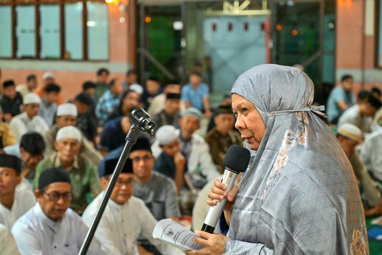 Safari Ramadhan Perdana, Pemprov Sulteng Ajak Umat Makmurkan Masjid dan Perkuat Keimanan