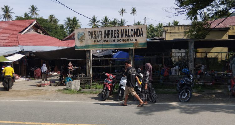 INFORMASI HARGA KEBUTUHAN POKOK DAN BAHAN STRATEGIS PASAR MALONDA KABUPATEN DONGGALA SULAWESI TENGAH TANGGAL, 30-04-2026
