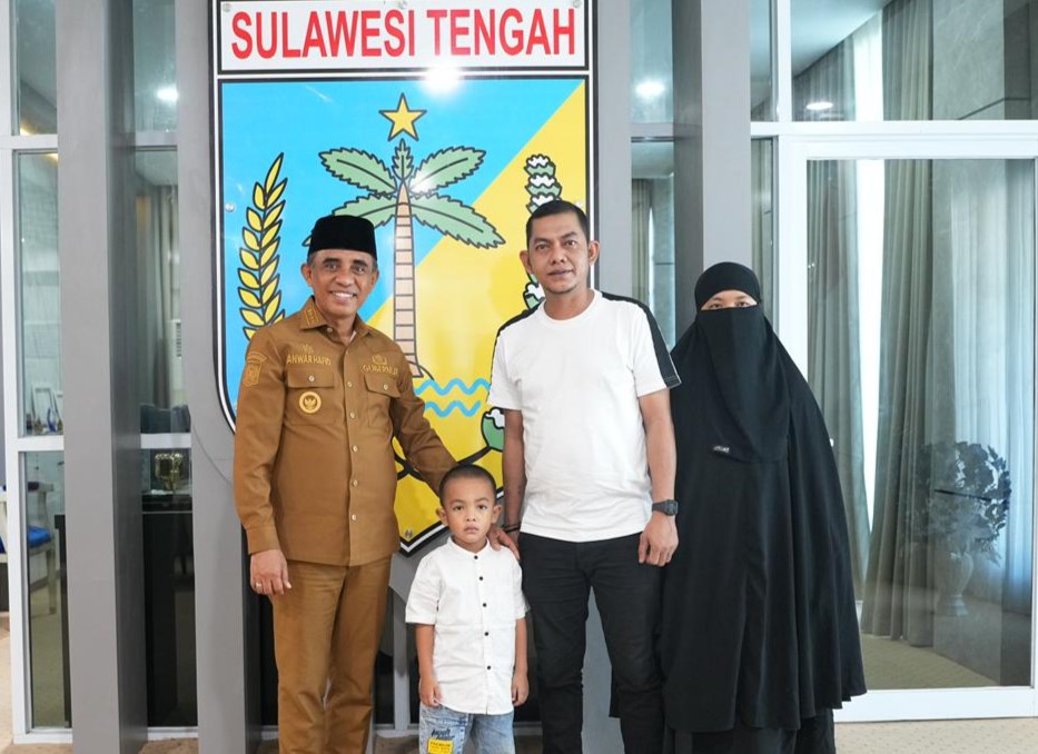 Dari Tolitoli ke Dunia: Aksi Memukau Fajar Alamri (5) Bikin Gubernur Sulawesi Tengah Terpikat