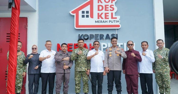 Danrem 132/Tadulako Hadiri Launching KDKMP Bersama Presiden Prabowo, Warga Sigi Antusias Sambut Program Penguatan Ekonomi Desa