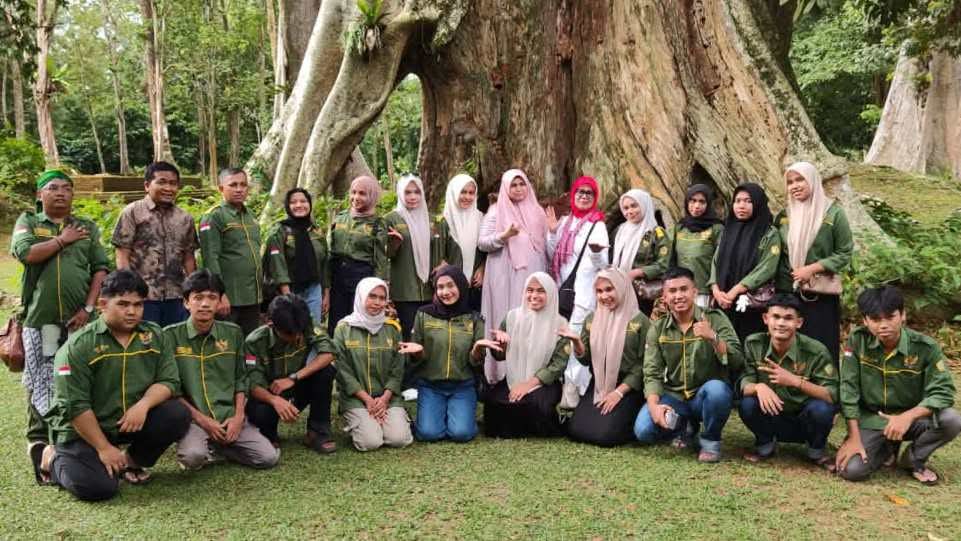 BRIN Dukung Kuliah Lapangan Mahasiswa STKIP Abdi Pendidikan Payakumbuh di Candi Kedaton Jambi