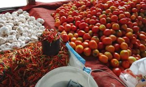 INFORMASI HARGA KEBUTUHAN POKOK DAN BAHAN STRATEGIS PASAR MALONDA KABUPATEN DONGGALA SULAWESI TENGAH TANGGAL, 03-06-2026