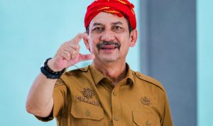 Pemprov Sulteng Tegaskan Penerima Beasiswa Berani Cerdas Dilarang Terima Beasiswa Ganda Pemprov Sulteng Tegaskan Penerima Beasiswa Berani Cerdas Dilarang Terima Beasiswa Ganda