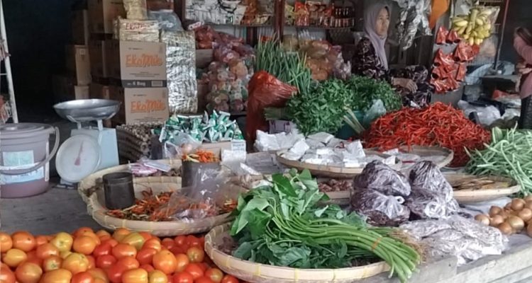 Informasi Harga Kebutuhan Pokok dan Bahan Strategis Pasar Malonda Kabupaten Donggala Sulawesi Tengah Tanggal, 18-06-2026