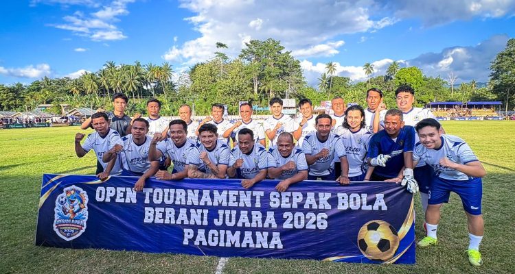 Ribuan Warga Padati Lapangan 12 Februari, Gubernur Anwar Hafid Buka Turnamen Berani Juara Pagimana 2026 dengan Hattrick Spektakuler