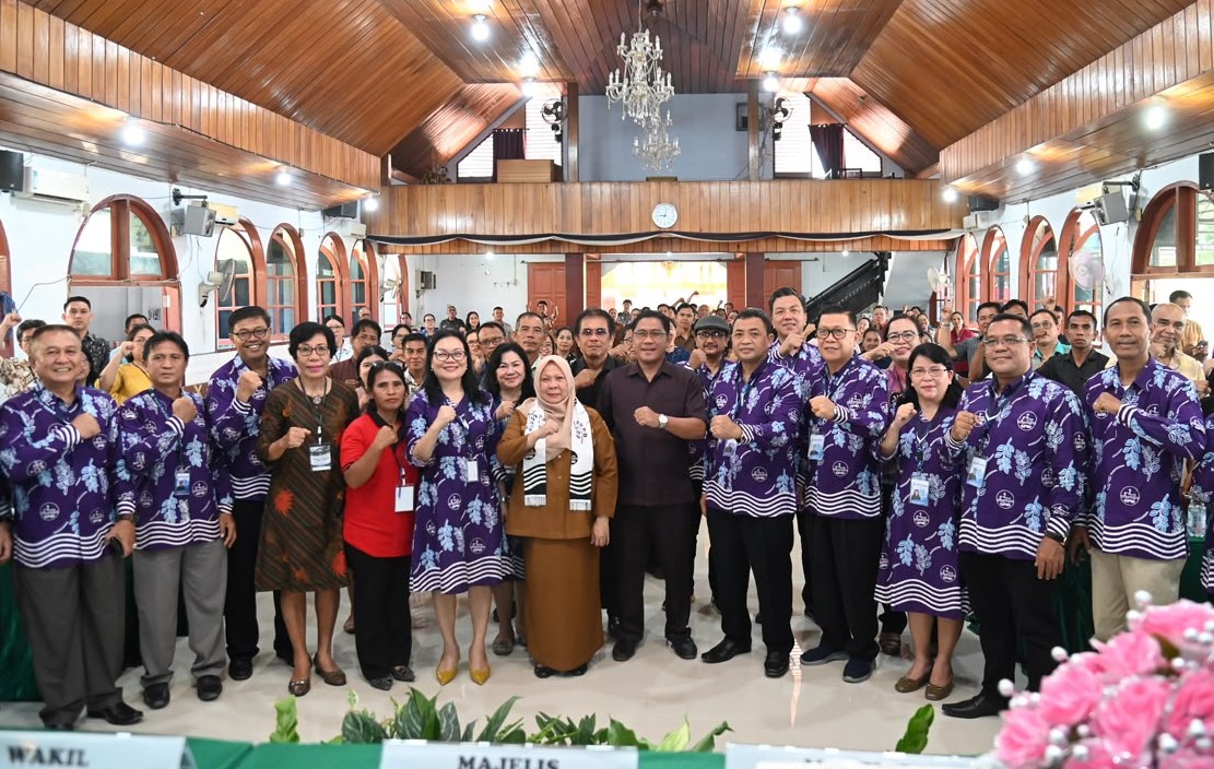 Wagub Sulteng Ajak Jemaat Gereja dan Pemerintah Bersatu Selamatkan Generasi Muda dari Ancaman Narkoba