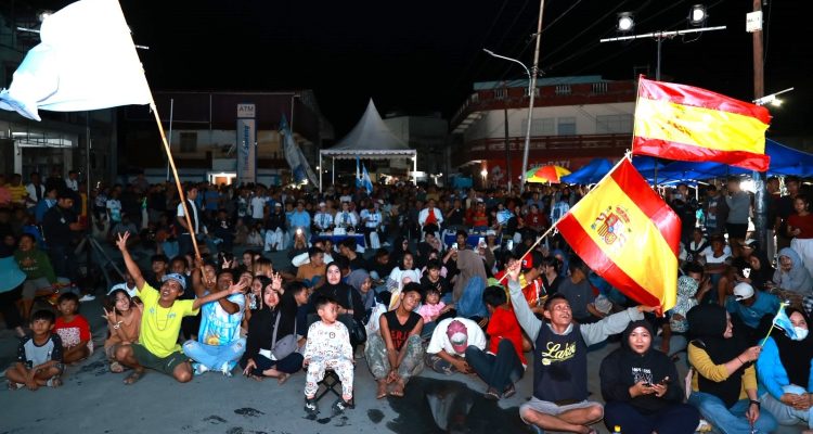 Ribuan Warga Donggala Padati Nobar Final Piala Dunia 2026