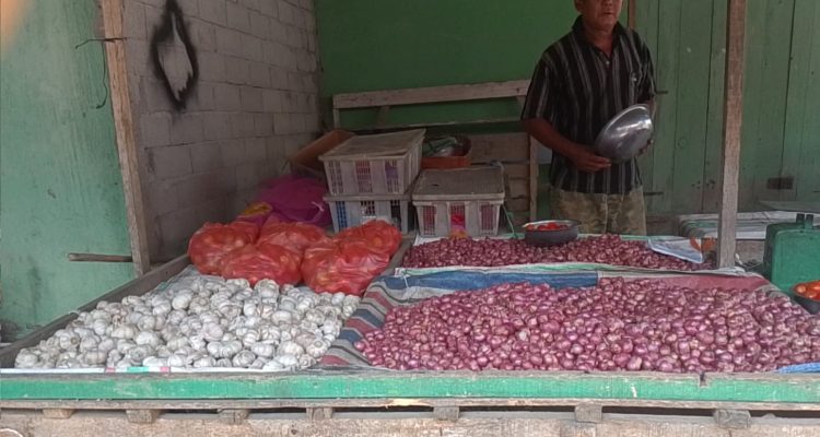 Informasi Harga Kebutuhan Pokok dan Bahan Strategis Pasar Inpres Malonda Kabupaten Donggala Jumat, 10-08-2026