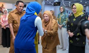 Anwar Hafid dan Dekranas Bidik Pasar Besar untuk Produk UMKM Sulawesi Tengah Anwar Hafid dan Dekranas Bidik Pasar Besar untuk Produk UMKM Sulawesi Tengah