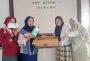 Kabut Asap Karhutla Mengancam Anak Sekolah, Hawang Bagikan 3.000 Masker