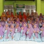 Tak Sekadar Berbagi Sembako, HWK Sumbar Tanamkan Warisan Adat Minangkabau pada Anak Panti Asuhan Al-Falah