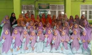 Tak Sekadar Berbagi Sembako, HWK Sumbar Tanamkan Warisan Adat Minangkabau pada Anak Panti Asuhan Al-Falah