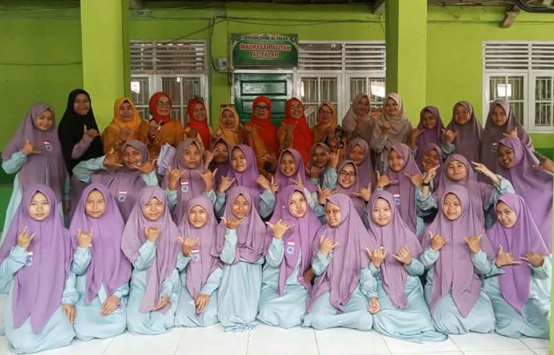 Tak Sekadar Berbagi Sembako, HWK Sumbar Tanamkan Warisan Adat Minangkabau pada Anak Panti Asuhan Al-Falah